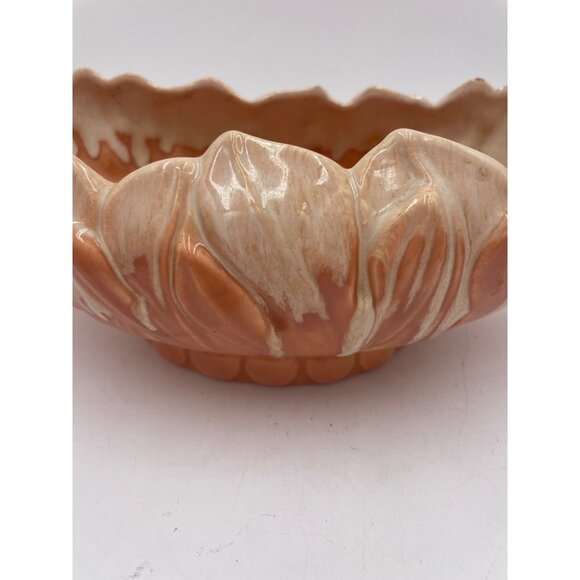 MCM Tan & White Ceramic Scalloped Edge Bowl - Picture 6 of 7